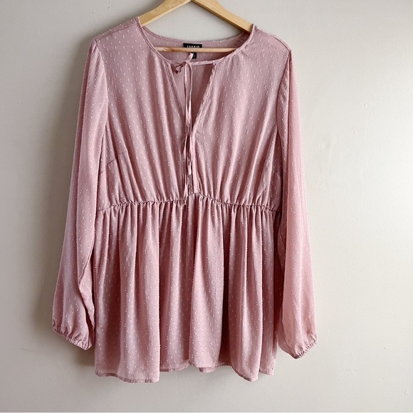 Torrid Clip Dot Tie Babydoll Peplum Blouse Top in Blush Pink, Size 2X‎ - Picture 1 of 9